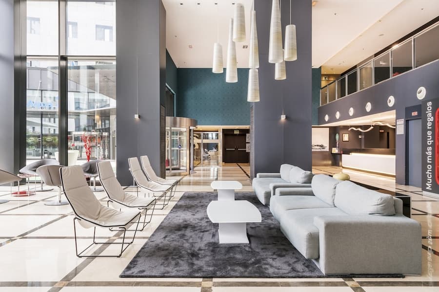 Hotel ILUNION Aqua 4