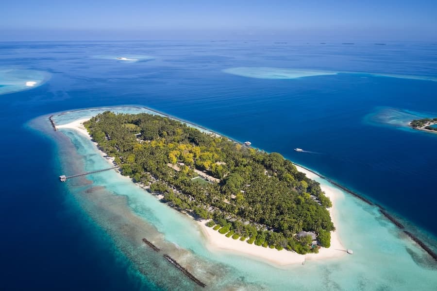 Royal Island Resort & Spa
