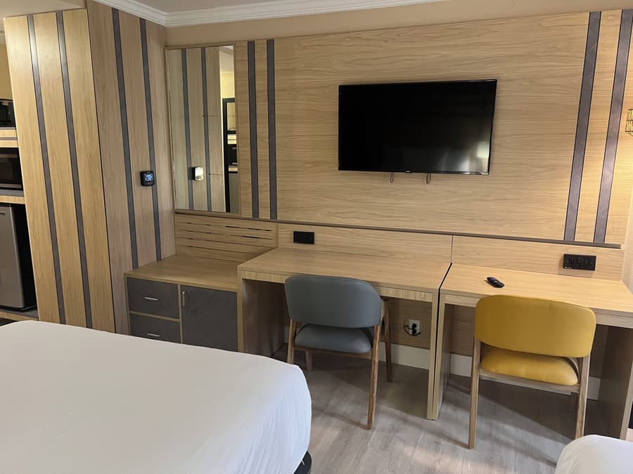 Hotel Executive Suites Newark Liberty Int'l Airport Carteret (EWR)