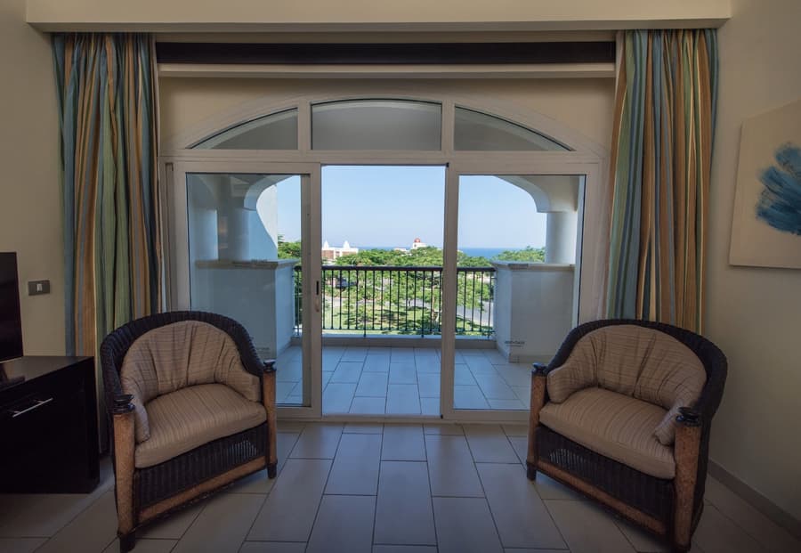 Reef Oasis Blue Bay Resort