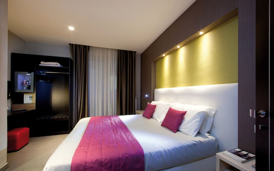 Napolit'amo Hotel Medina