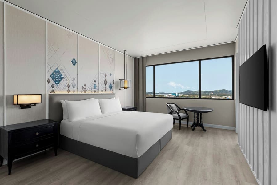 Courtyard by Marriott Phuket Town