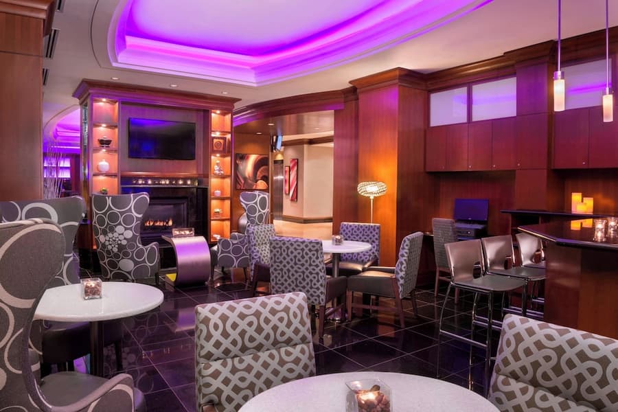 Residence Inn by Marriott Toronto Downtown / Entertainment District