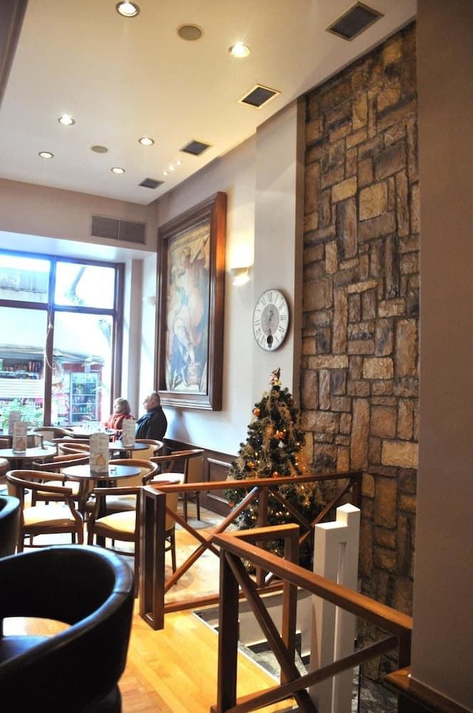Athens City Hotel