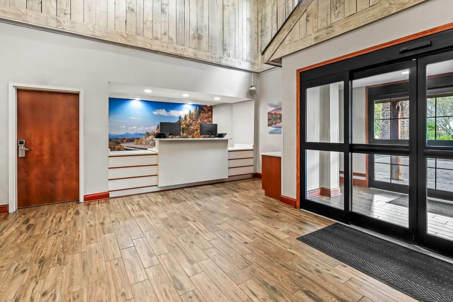 La Quinta Inn & Suites by Wyndham Boone University