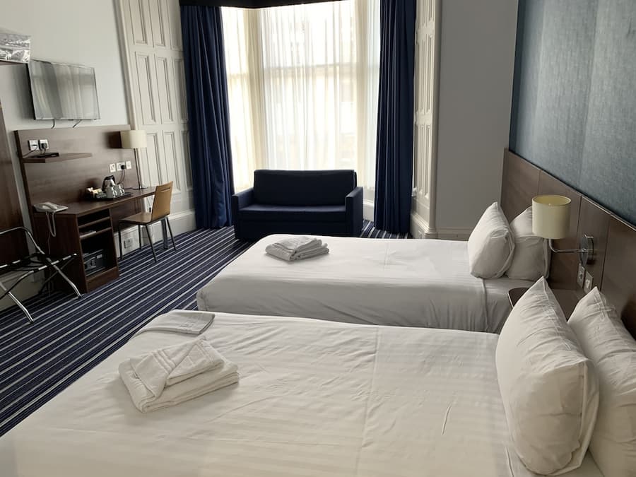 Piries Hotel