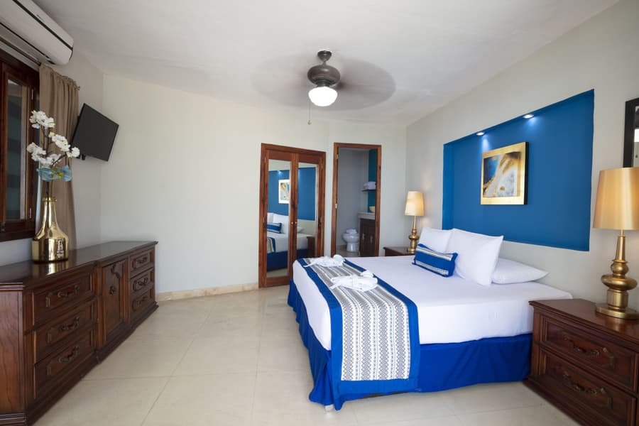 Blue Chairs Beachfront Resort Puerto Vallarta Mexico - Adults Only