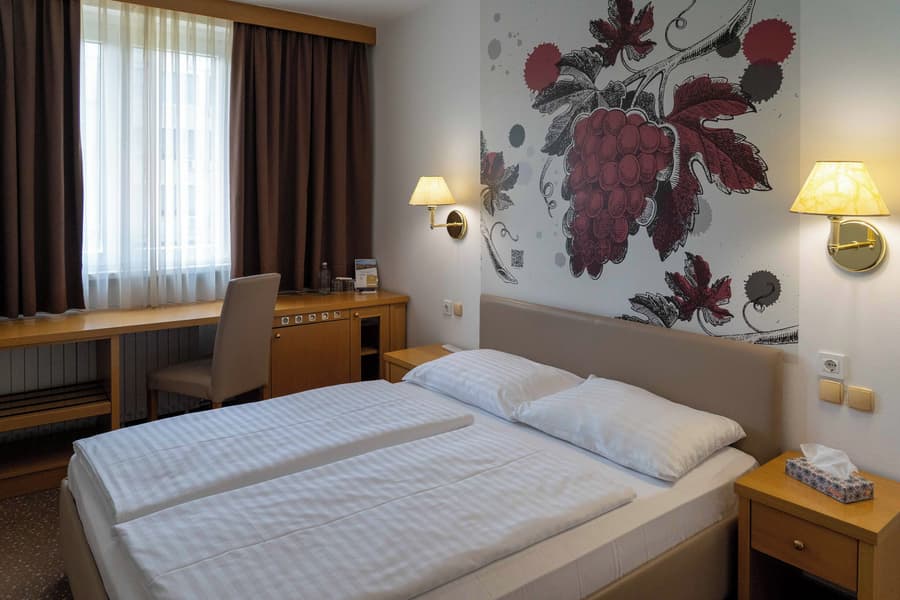 Hotel Piramida