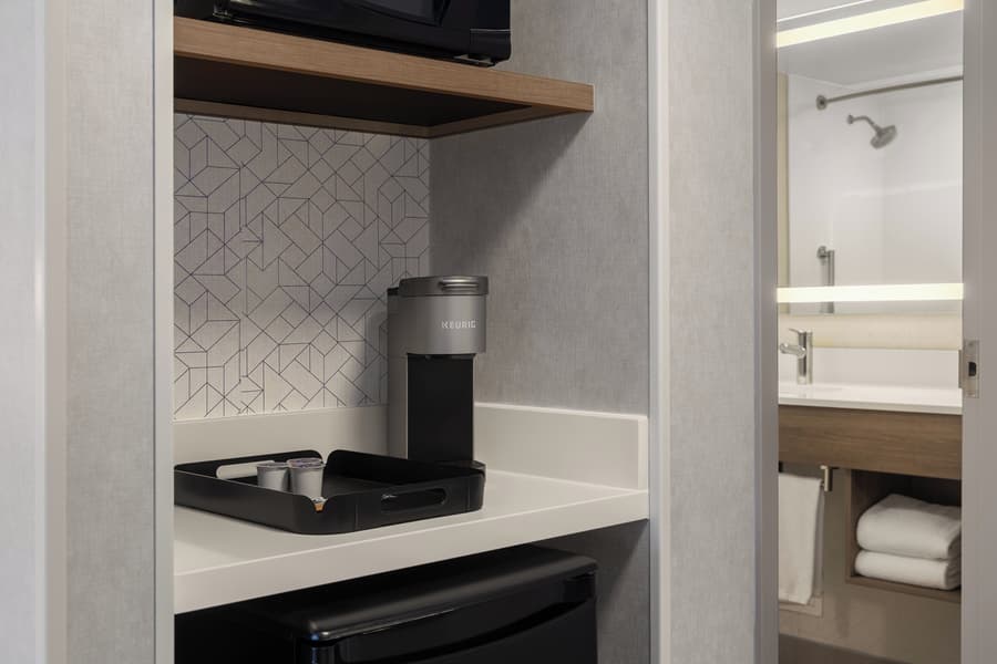 Holiday Inn Express & Suites Huntsville by IHG