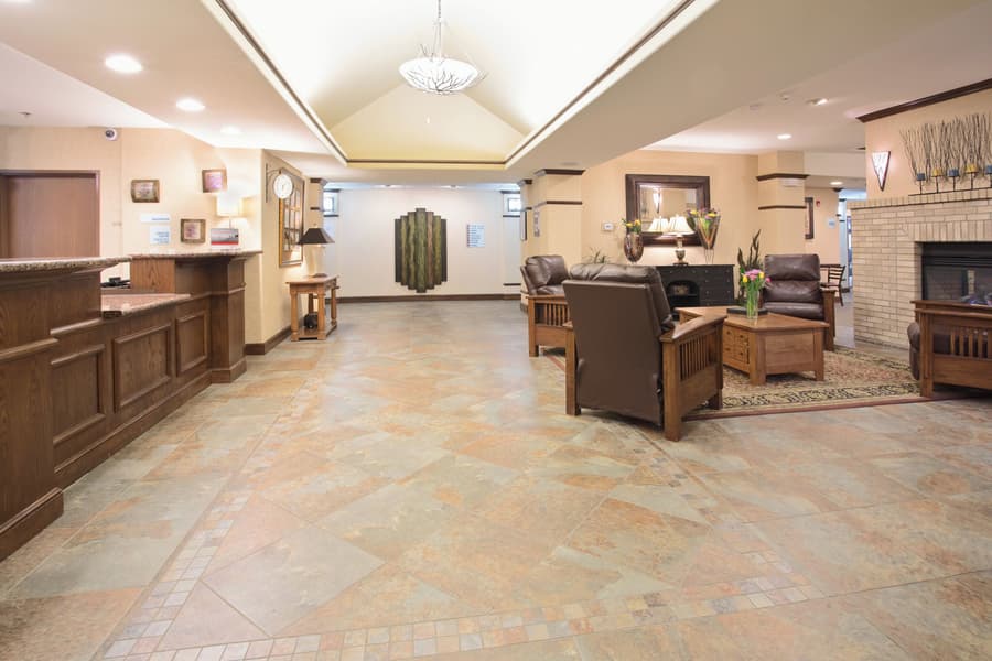 Holiday Inn Express Hotel & Suites Las Vegas by IHG