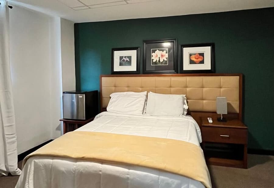 S.J. Suites Hotel