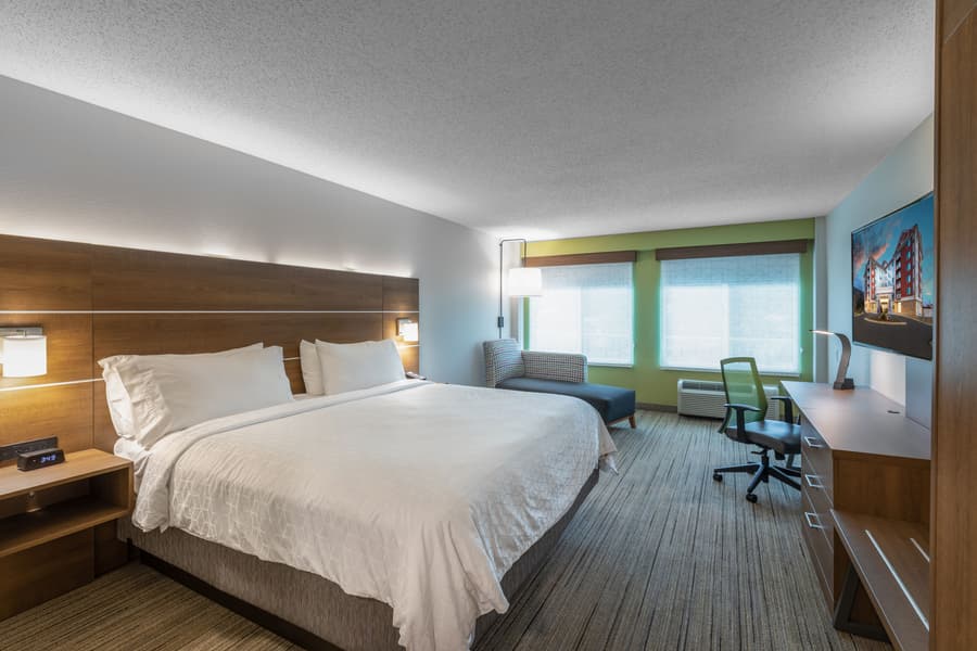 Holiday Inn Express & Suites Asheville Downtown by IHG