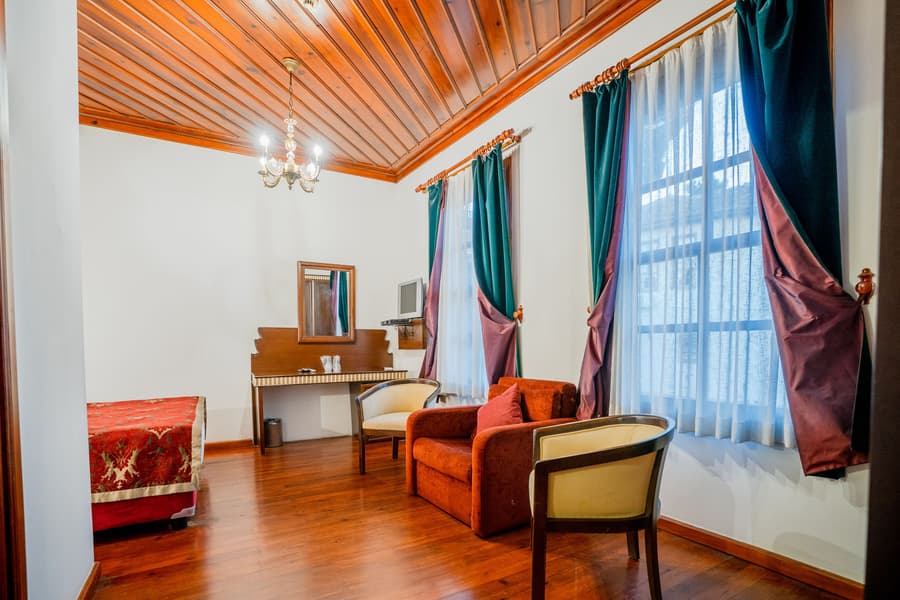 Mediterra Art Hotel