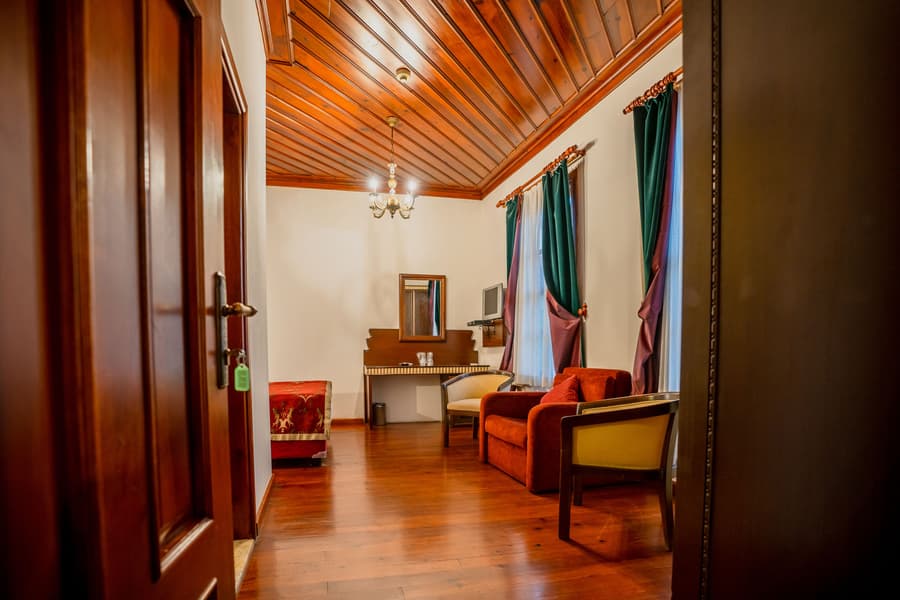 Mediterra Art Hotel
