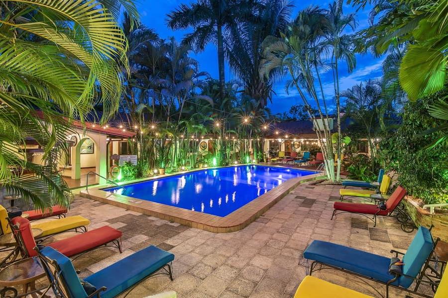 Hotel Villas Lirio