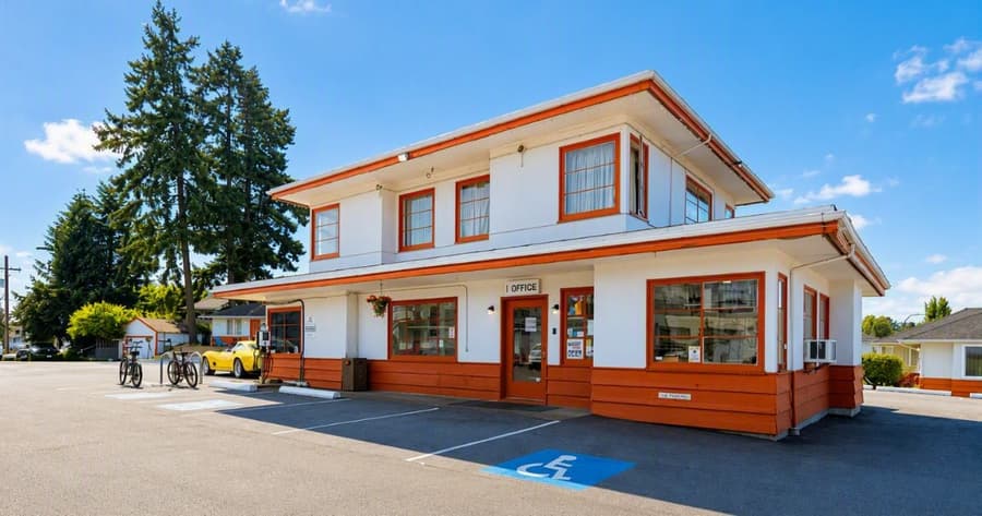 2400 Motel