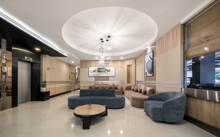 Adelphi Suites Bangkok