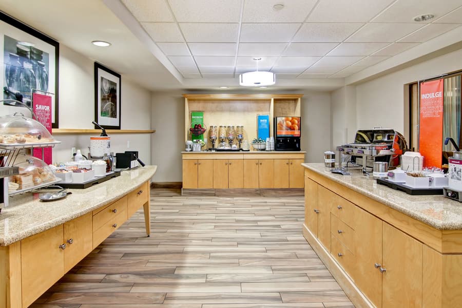 Hampton Inn & Suites Saint John