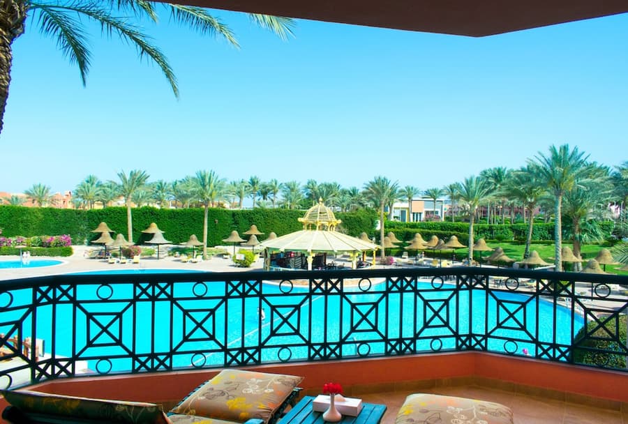 Parrotel Aquapark Resort