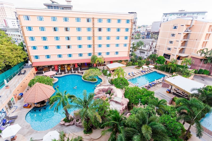 Nova Platinum Hotel