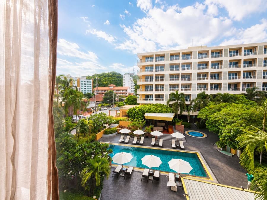 Nova Platinum Hotel