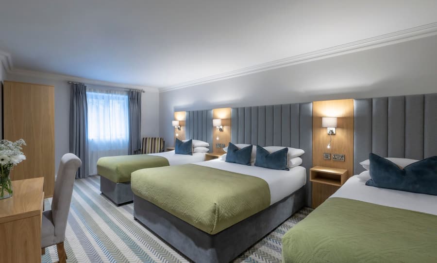 Killarney Heights Hotel