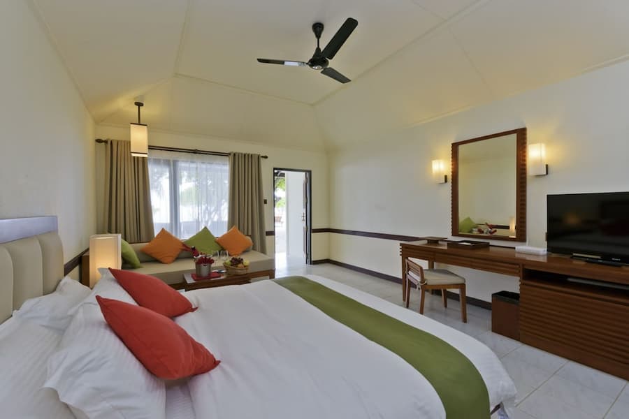 Villa Nautica Paradise Island Resort