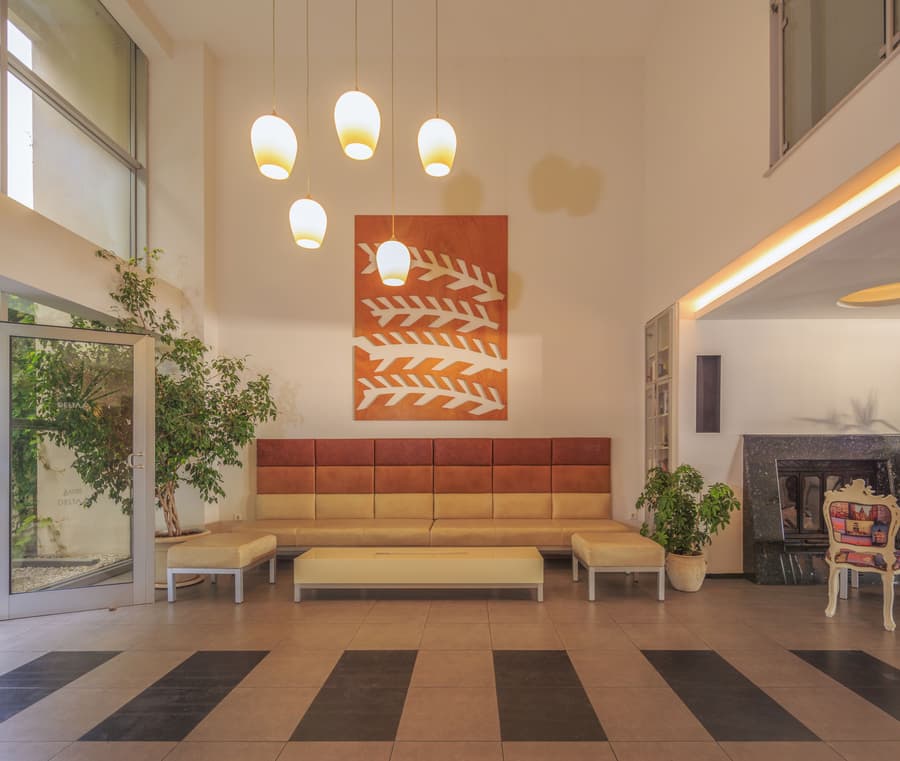 Delta Hotel