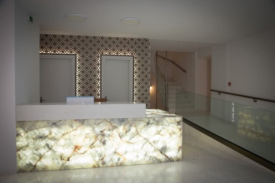 Zephyros Hotel