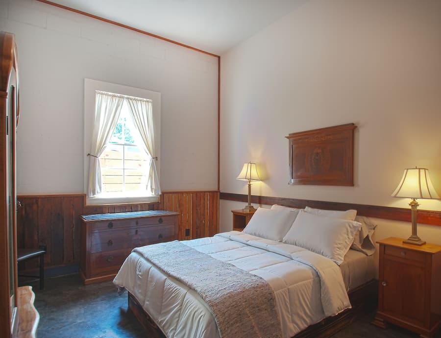 Inn at the Old Jail