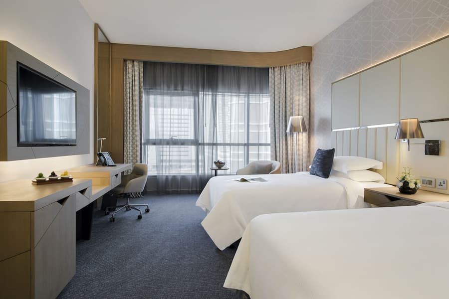 Pearl Rotana Capital Centre