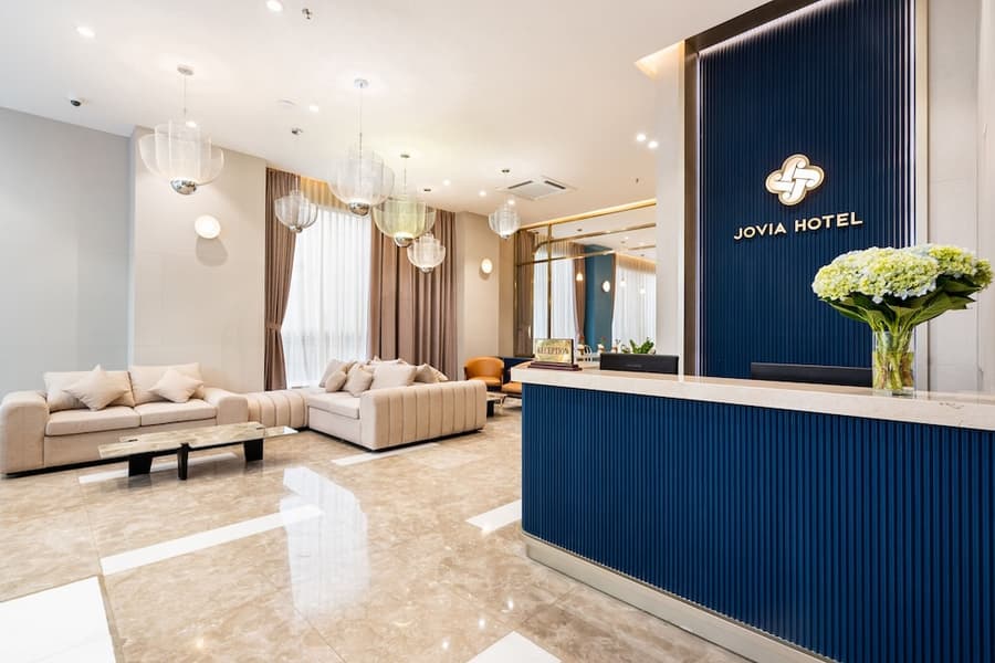 Jovia Hotel