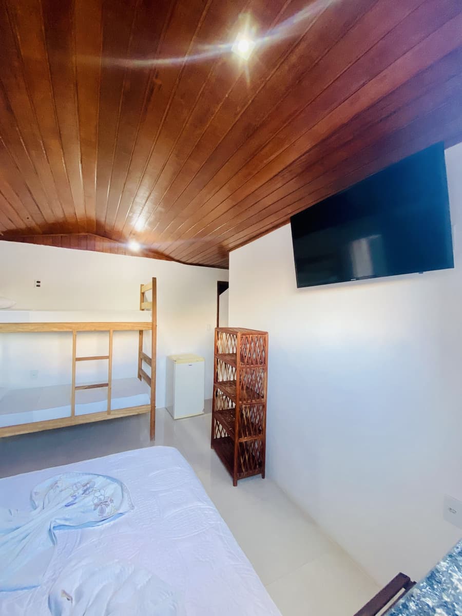 Piratas Do Morro Pousada - Hostel