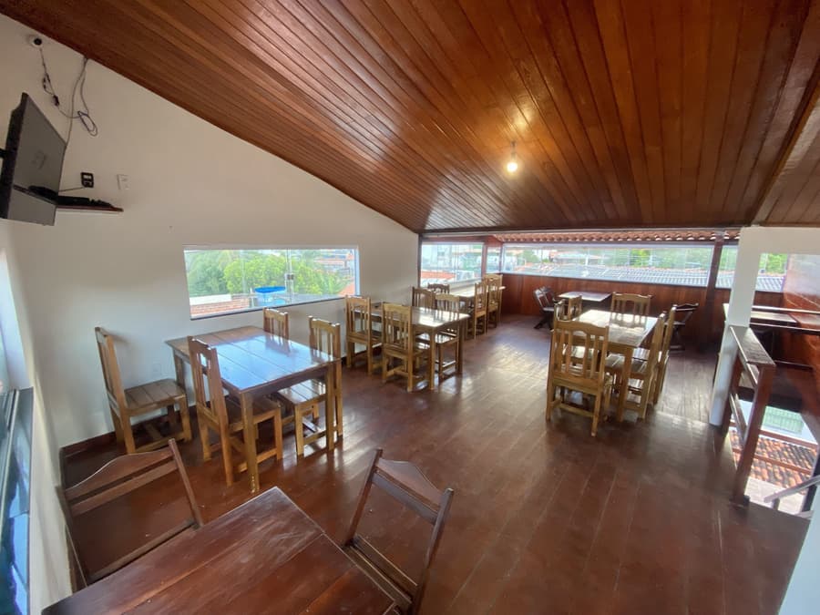 Piratas Do Morro Pousada - Hostel
