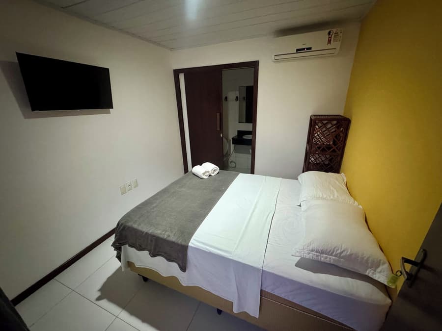 Piratas Do Morro Pousada - Hostel