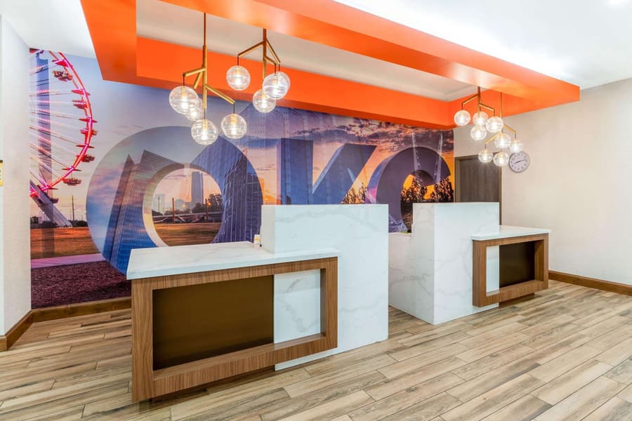 La Quinta Inn & Suites by Wyndham Oklahoma City Airport