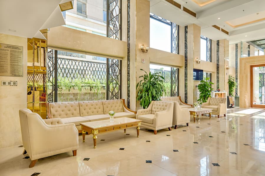 Paris Deli Danang Beach Hotel