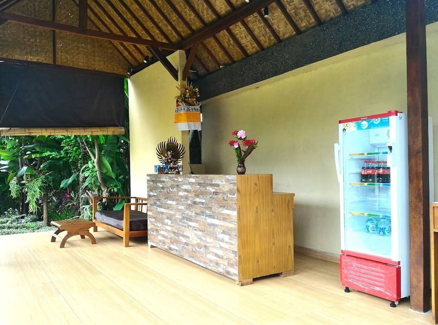 Astawa House
