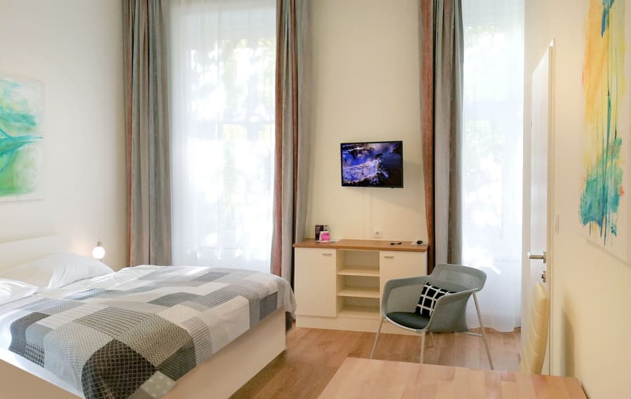 Riess City Rooms - Self Check-In
