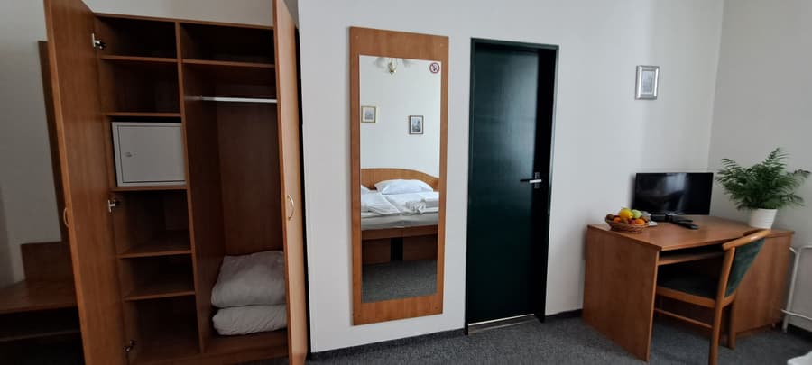 Hotel Legie