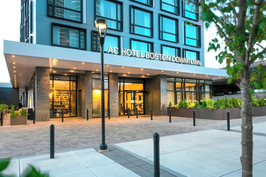 AC Hotel by Marriott Boston Downtown