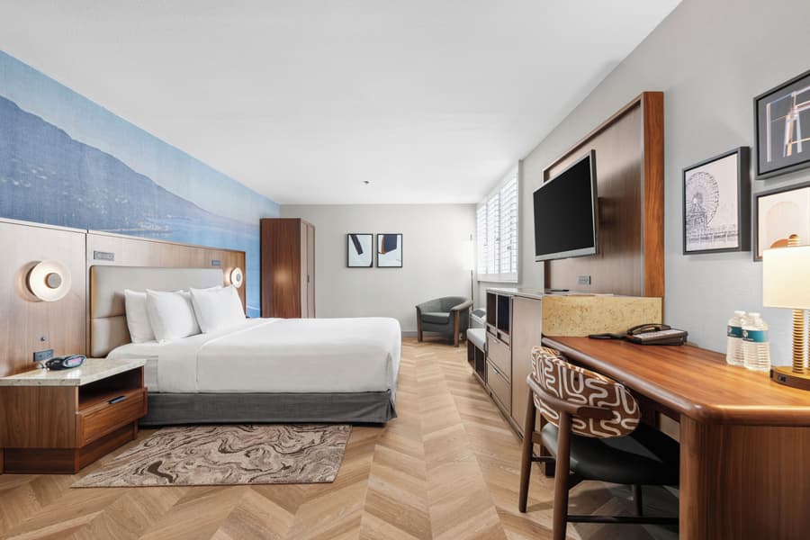 Gateway Hotel Santa Monica