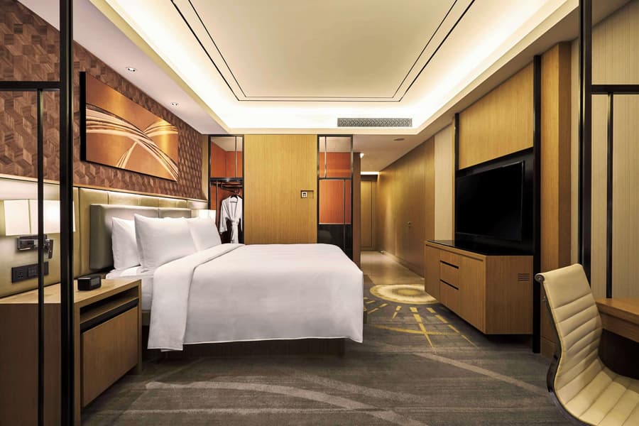 Hilton Manila Newport World Resorts