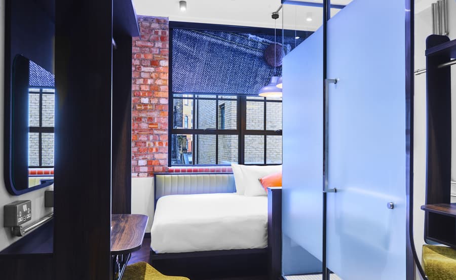 New Road Hotel