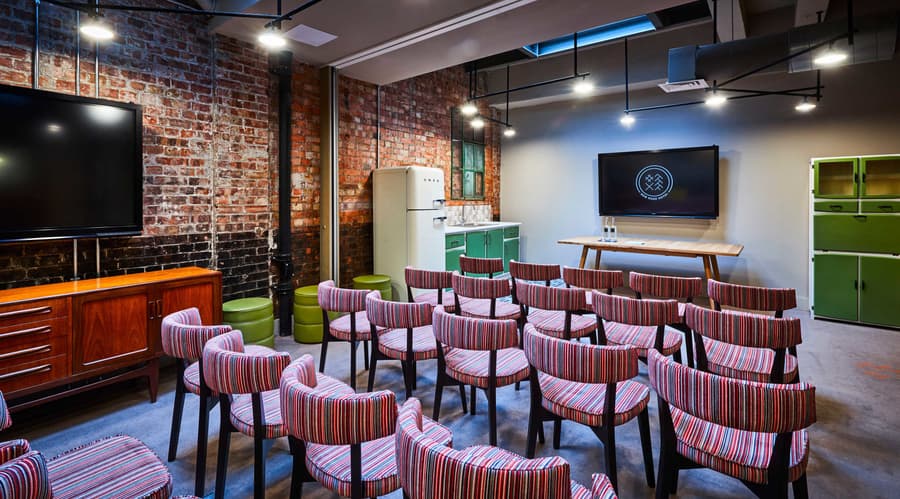 New Road Hotel