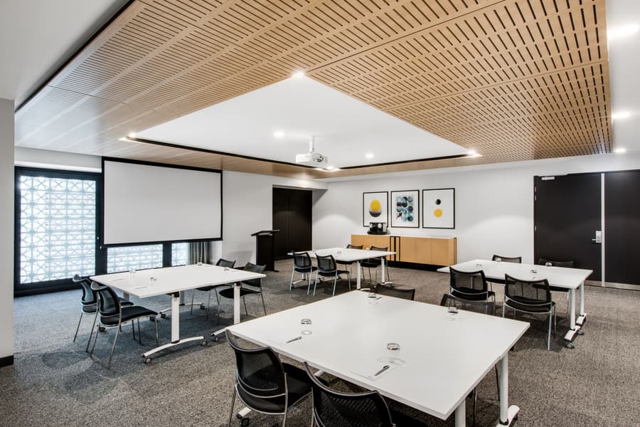 Vibe Hotel North Sydney