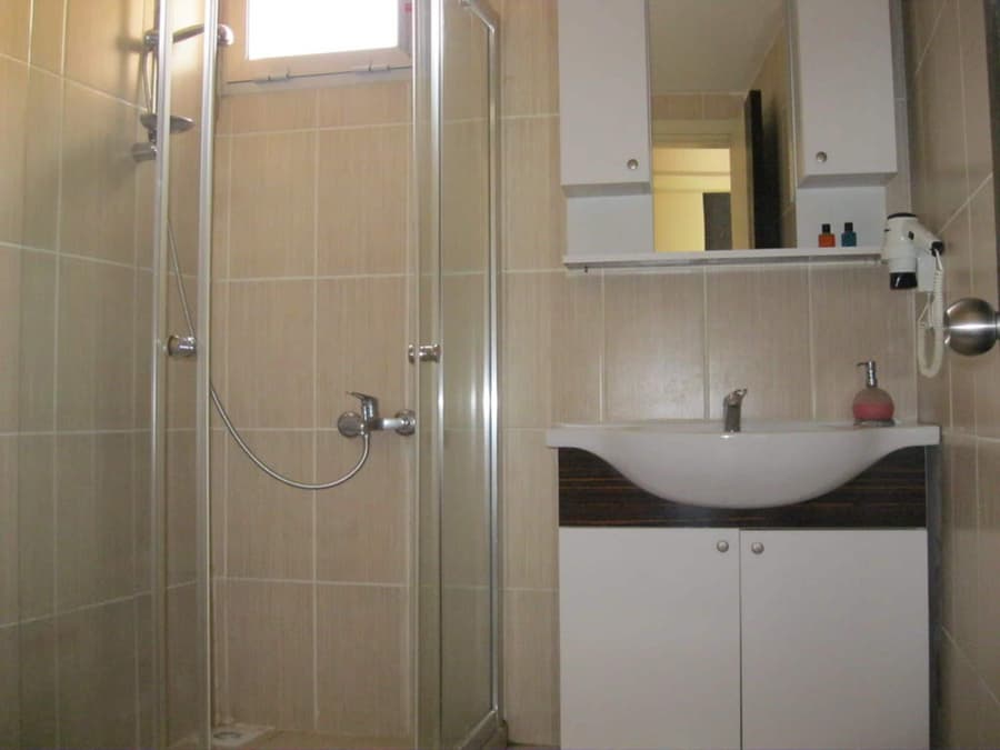 Anya Suit Otel