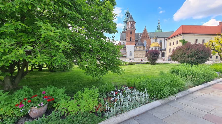 Cracow Central Aparthotel