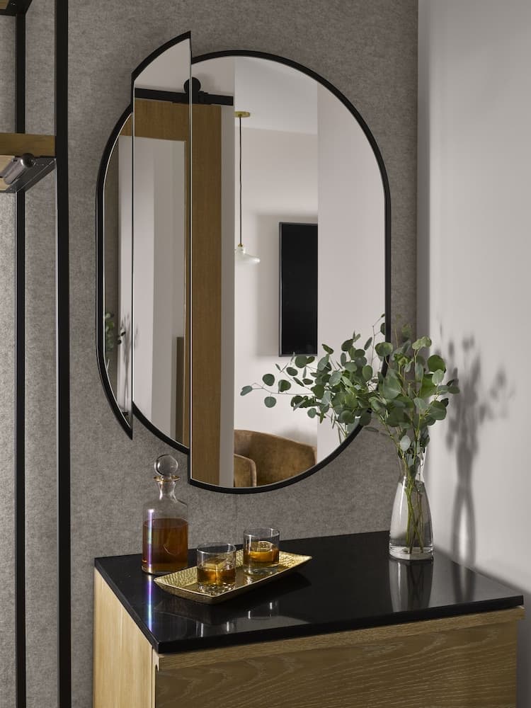 Yours Truly DC, Vignette Collection by IHG