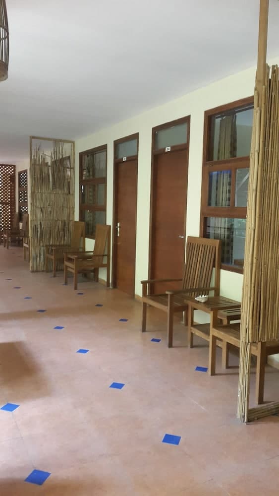 Centro Bajo Hotel